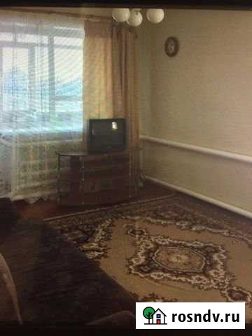 3-комнатная квартира, 60 м², 2/2 эт. в аренду на длительный срок в Саракташе Саракташ - изображение 1