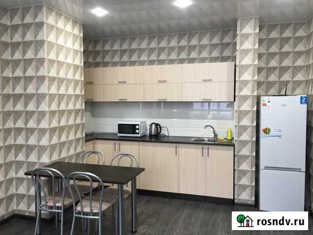 2-комнатная квартира, 60 м², 12/15 эт. в аренду посуточно в Абакане Абакан - изображение 1