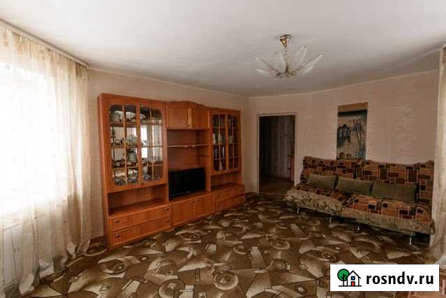 1-комнатная квартира, 40 м², 3/3 эт. в аренду посуточно в Кушве Кушва - изображение 1