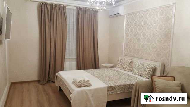 1-комнатная квартира, 40 м², 7/9 эт. в аренду посуточно в Симферополе Симферополь - изображение 1