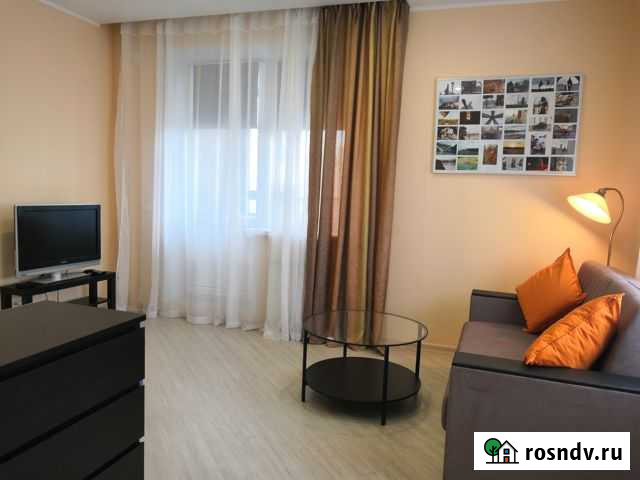 1-комнатная квартира, 40 м², 17/18 эт. в аренду посуточно в Калуге Калуга - изображение 1