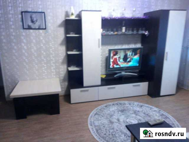 3-комнатная квартира, 58 м², 1/5 эт. в аренду посуточно в Пскове Псков - изображение 1