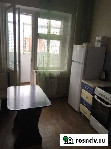 1-комнатная квартира, 32 м², 3/9 эт. в аренду посуточно в Нижневартовске Нижневартовск - изображение 1