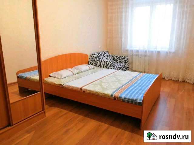 2-комнатная квартира, 54 м², 6/10 эт. в аренду посуточно в Набережных Челнах Набережные Челны - изображение 1