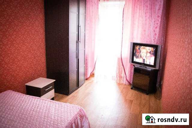 3-комнатная квартира, 90 м², 5/9 эт. в аренду посуточно в Стерлитамаке Стерлитамак - изображение 1