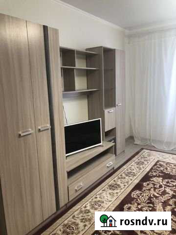 2-комнатная квартира, 70 м², 7/9 эт. в аренду на длительный срок в Севастополе Севастополь - изображение 1