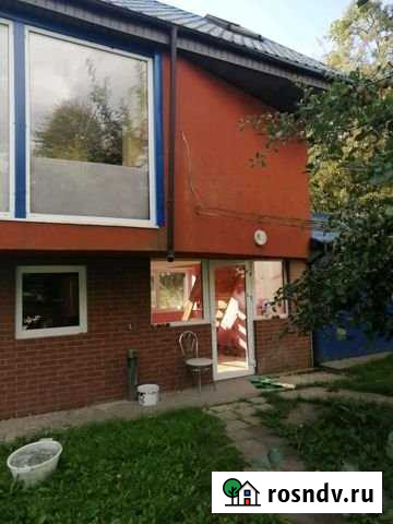 Дом 120 м² на участке 500 сот. в аренду посуточно в Калининграде Калининград - изображение 1