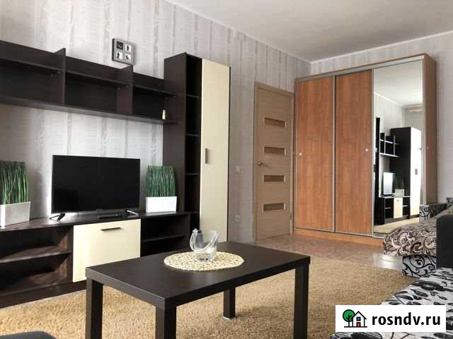 1-комнатная квартира, 37 м², 8/9 эт. в аренду посуточно в Великом Новгороде Великий Новгород - изображение 1