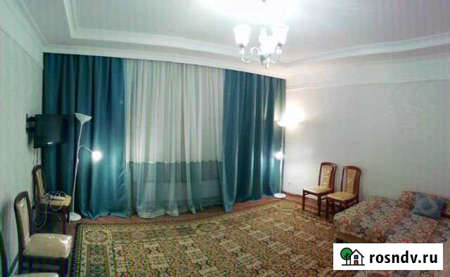 Дом 260 м² на участке 6 сот. в аренду посуточно в Ростове-на-Дону Ростов-на-Дону - изображение 1