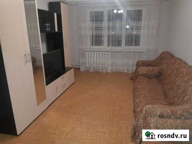 3-комнатная квартира, 76 м², 9/9 эт. в аренду на длительный срок во Владикавказе Владикавказ - изображение 1