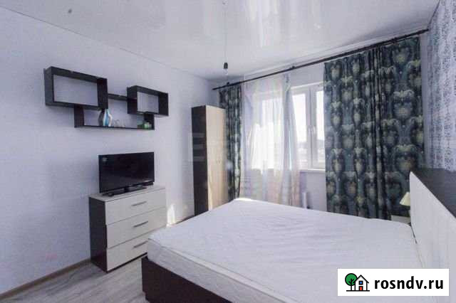 2-комнатная квартира, 72 м², 11/17 эт. в аренду посуточно в Сургуте Ханты-Мансийского АО Сургут - изображение 1