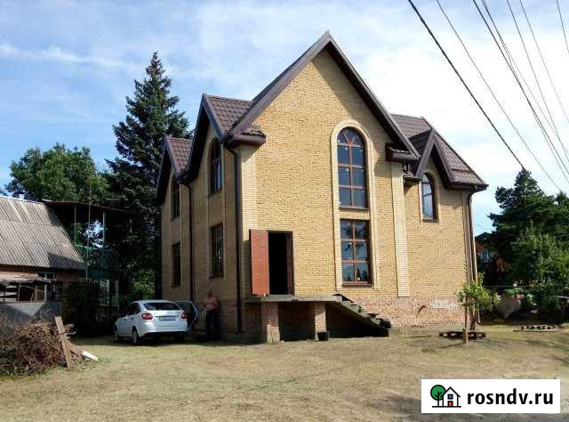 Коттедж 180 м² на участке 6.5 сот. на продажу в Ростове-на-Дону Ростов-на-Дону - изображение 1