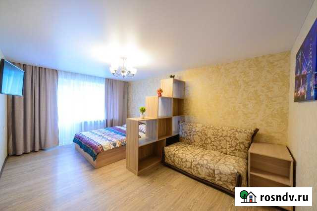 2-комнатная квартира, 54 м², 3/5 эт. в аренду посуточно во Владивостоке Владивосток - изображение 1