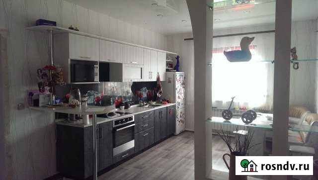 4-комнатная квартира, 110 м², 1/1 эт. на продажу в Козульке Козулька - изображение 1