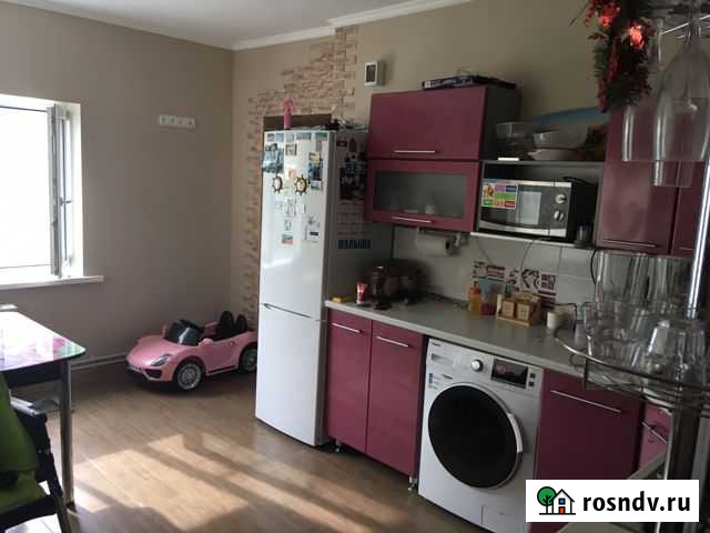 3-комнатная квартира, 52.5 м², 1/1 эт. на продажу в Урюпинске Урюпинск - изображение 1