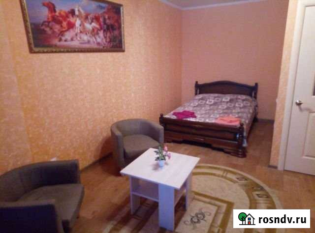 1-комнатная квартира, 36 м², 10/10 эт. в аренду посуточно в Брянске Брянск - изображение 1