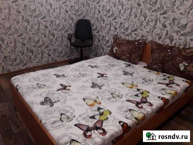 2-комнатная квартира, 50 м², 1/5 эт. в аренду посуточно в Альметьевске Альметьевск - изображение 1