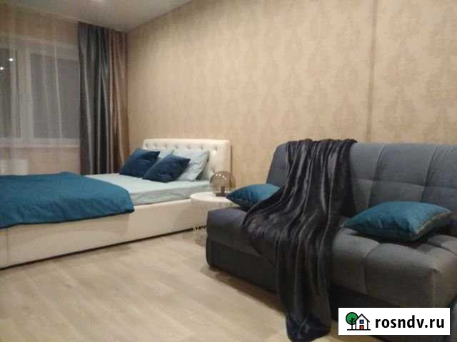 1-комнатная квартира, 44 м², 17/19 эт. в аренду посуточно в Набережных Челнах Набережные Челны - изображение 1