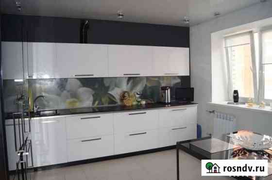 3-комнатная квартира, 110 м², 4/8 эт. в аренду на длительный срок в Тобольске Тобольск