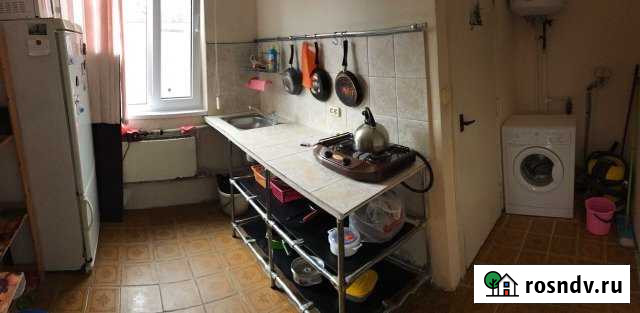 Комната 9 м² в 4-ком. кв., 1/2 эт. в аренду на длительный срок в Краснодаре Краснодар - изображение 1