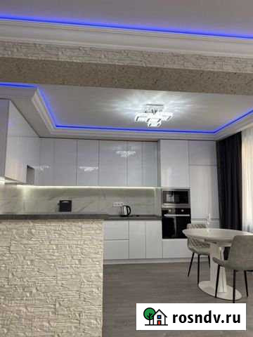1-комнатная квартира, 55 м², 15/16 эт. в аренду посуточно в Брянске Брянск - изображение 1