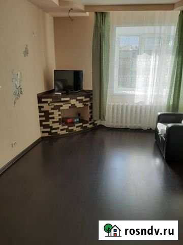 2-комнатная квартира, 51 м², 1/3 эт. в аренду посуточно в Мишкино Курганской области Мишкино - изображение 1