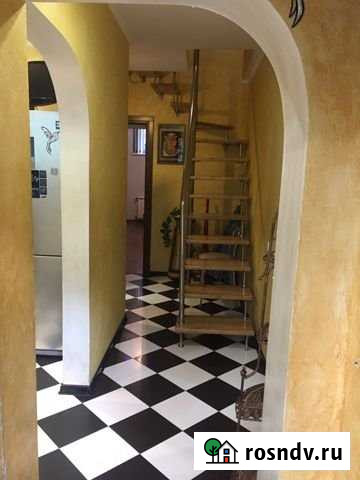 Дом 100 м² на участке 1.5 сот. в аренду посуточно в Ялте Ялта - изображение 1