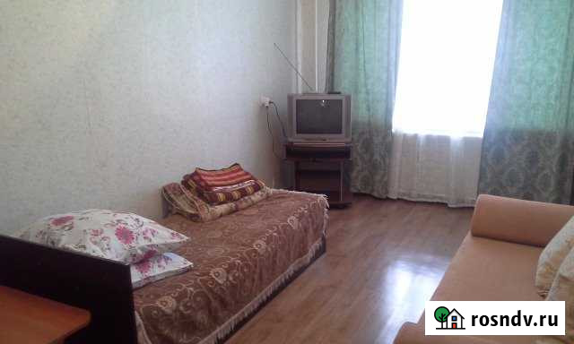 1-комнатная квартира, 36 м², 1/5 эт. в аренду посуточно в Березниках Березники - изображение 1