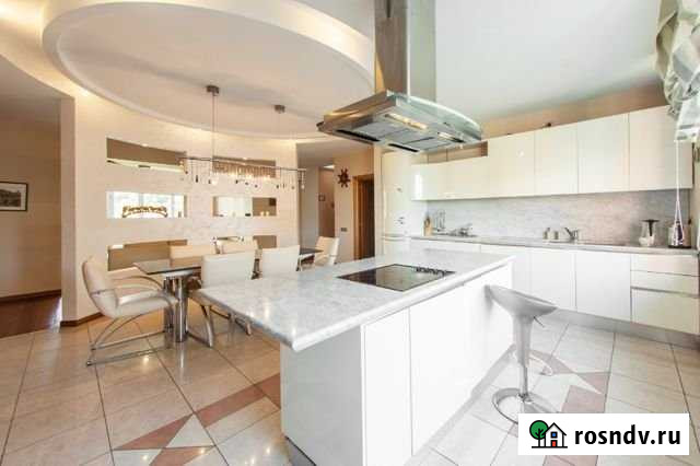 4-комнатная квартира, 217 м², 4/5 эт. в аренду на длительный срок в Иркутске Иркутск - изображение 1