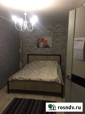 2-комнатная квартира, 45 м², 5/5 эт. в аренду посуточно в Череповце Череповец - изображение 1