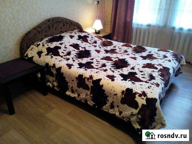 1-комнатная квартира, 35 м², 2/4 эт. в аренду посуточно в Брянске Брянск - изображение 1