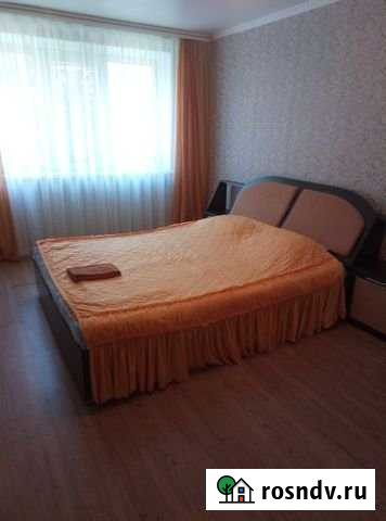 2-комнатная квартира, 70 м², 1/5 эт. в аренду посуточно в Магнитогорске Магнитогорск - изображение 1