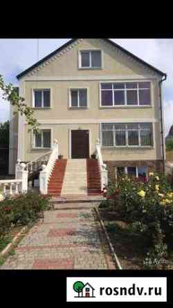 Комната 40 м² в 9-ком. кв., 1/3 эт. в аренду посуточно в Симферополе Симферополь