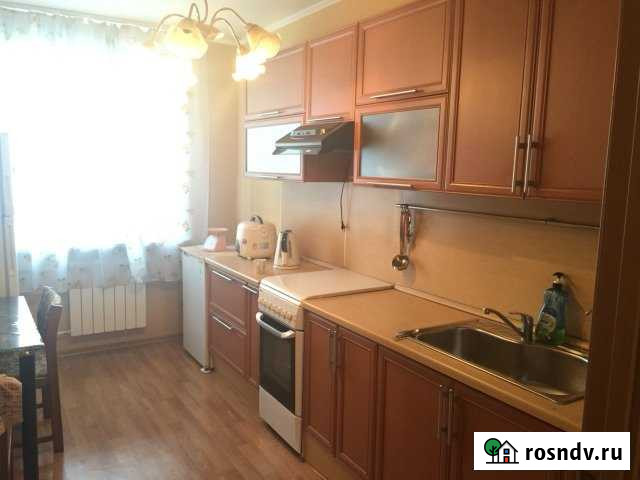 2-комнатная квартира, 60 м², 1/5 эт. в аренду посуточно в Южно-Сахалинске Южно-Сахалинск - изображение 1