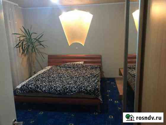 Комната 70 м² в 3-ком. кв., 1/1 эт. в аренду на длительный срок в Новочеркасске Новочеркасск