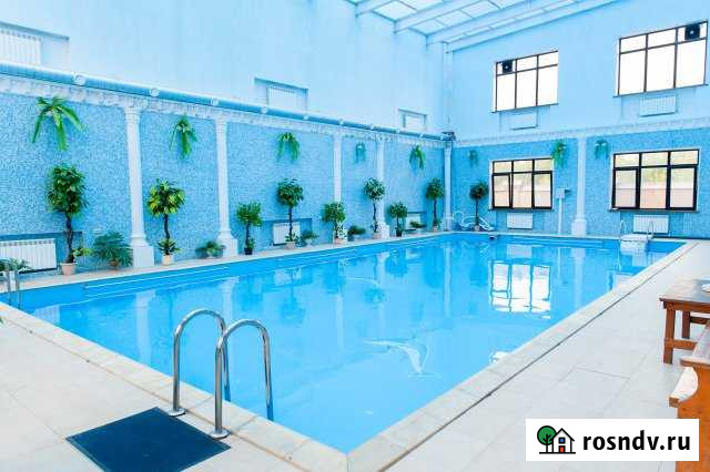 Коттедж 1500 м² на участке 100 сот. в аренду посуточно в Селятино Селятино - изображение 1