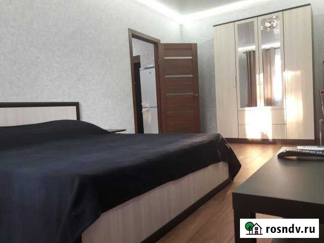 1-комнатная квартира, 35 м², 1/3 эт. в аренду посуточно в Новочеркасске Новочеркасск - изображение 1
