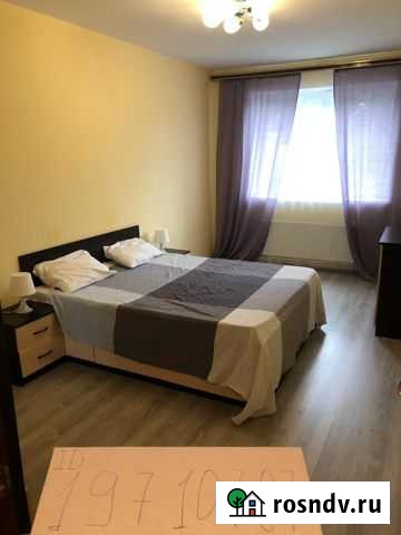 1-комнатная квартира, 45 м², 4/13 эт. в аренду посуточно в Коммунарке Коммунарка - изображение 1