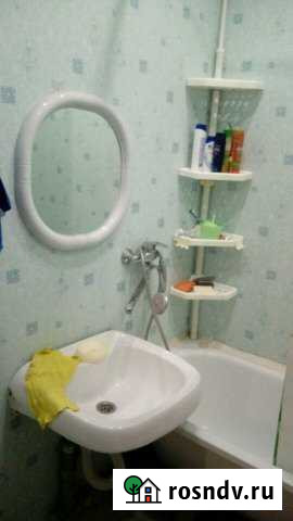 2-комнатная квартира, 64 м², 4/10 эт. в аренду посуточно в Железногорске Курской области Железногорск - изображение 1