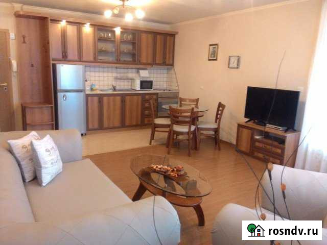 2-комнатная квартира, 65 м², 7/10 эт. в аренду посуточно в Чите Чита - изображение 1