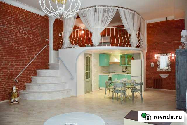 3-комнатная квартира, 110 м², 2/3 эт. в аренду посуточно в Санкт-Петербурге Санкт-Петербург - изображение 1