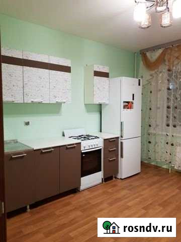 2-комнатная квартира, 62 м², 2/6 эт. в аренду посуточно в Новом Уренгое Новый Уренгой - изображение 1