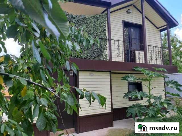 Дом 100 м² на участке 7 сот. в аренду посуточно в Ерзовке Ерзовка - изображение 1