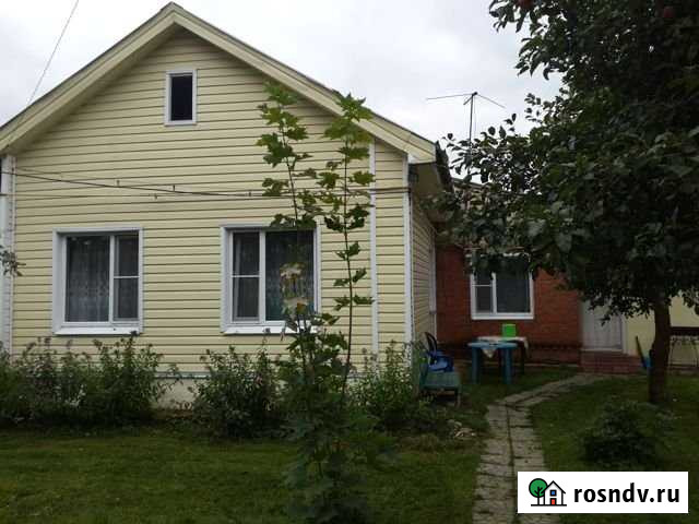 Дом 110 м² на участке 7 сот. в аренду на длительный срок в Красногорске Московской области Красногорск - изображение 1