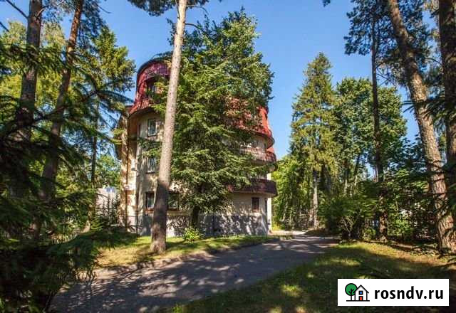 3-комнатная квартира, 104 м², 2/4 эт. на продажу в Светлогорске Светлогорск - изображение 1