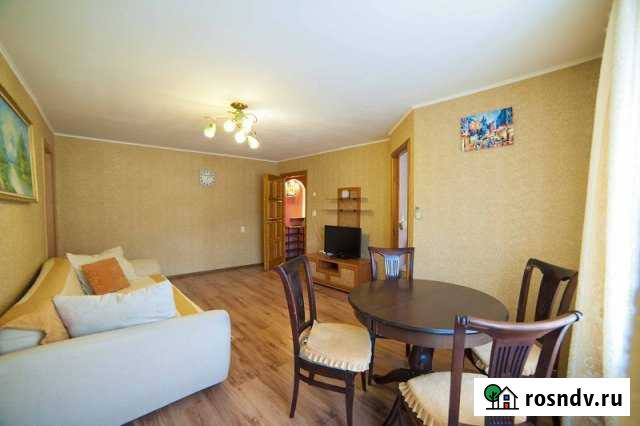 2-комнатная квартира, 55 м², 2/5 эт. в аренду посуточно в Хабаровске Хабаровск - изображение 1