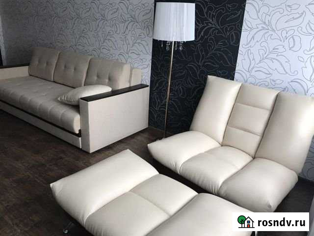 3-комнатная квартира, 70 м², 2/5 эт. в аренду посуточно в Великом Новгороде Великий Новгород - изображение 1