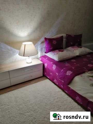 1-комнатная квартира, 36.8 м², 6/10 эт. в аренду посуточно в Междуреченске Кемеровской области Междуреченск - изображение 1