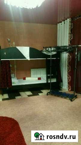 Комната 25 м² в 4-ком. кв., 1/5 эт. в аренду посуточно в Хабаровске Хабаровск - изображение 1