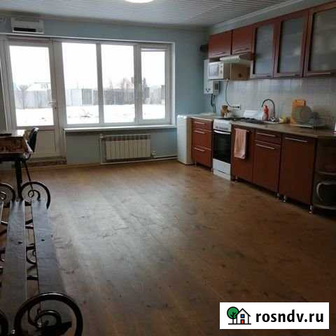 Коттедж 150 м² на участке 15 сот. в аренду посуточно в Уфе Уфа - изображение 1